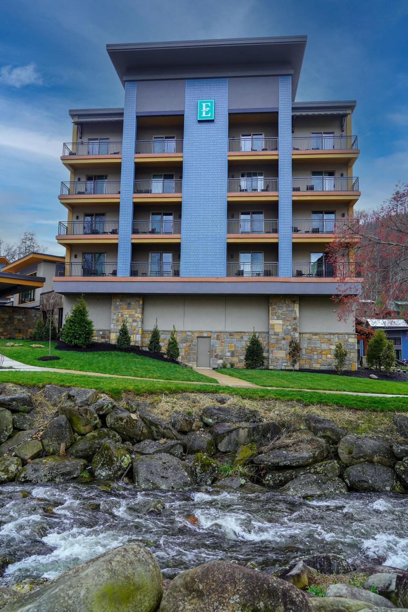 Embassy Suites By Hilton Gatlinburg Resort 外观 照片