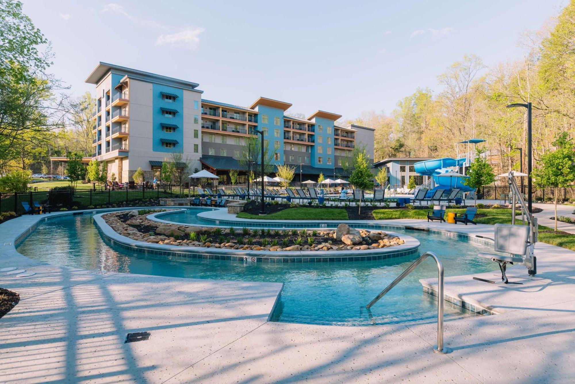 Embassy Suites By Hilton Gatlinburg Resort 外观 照片