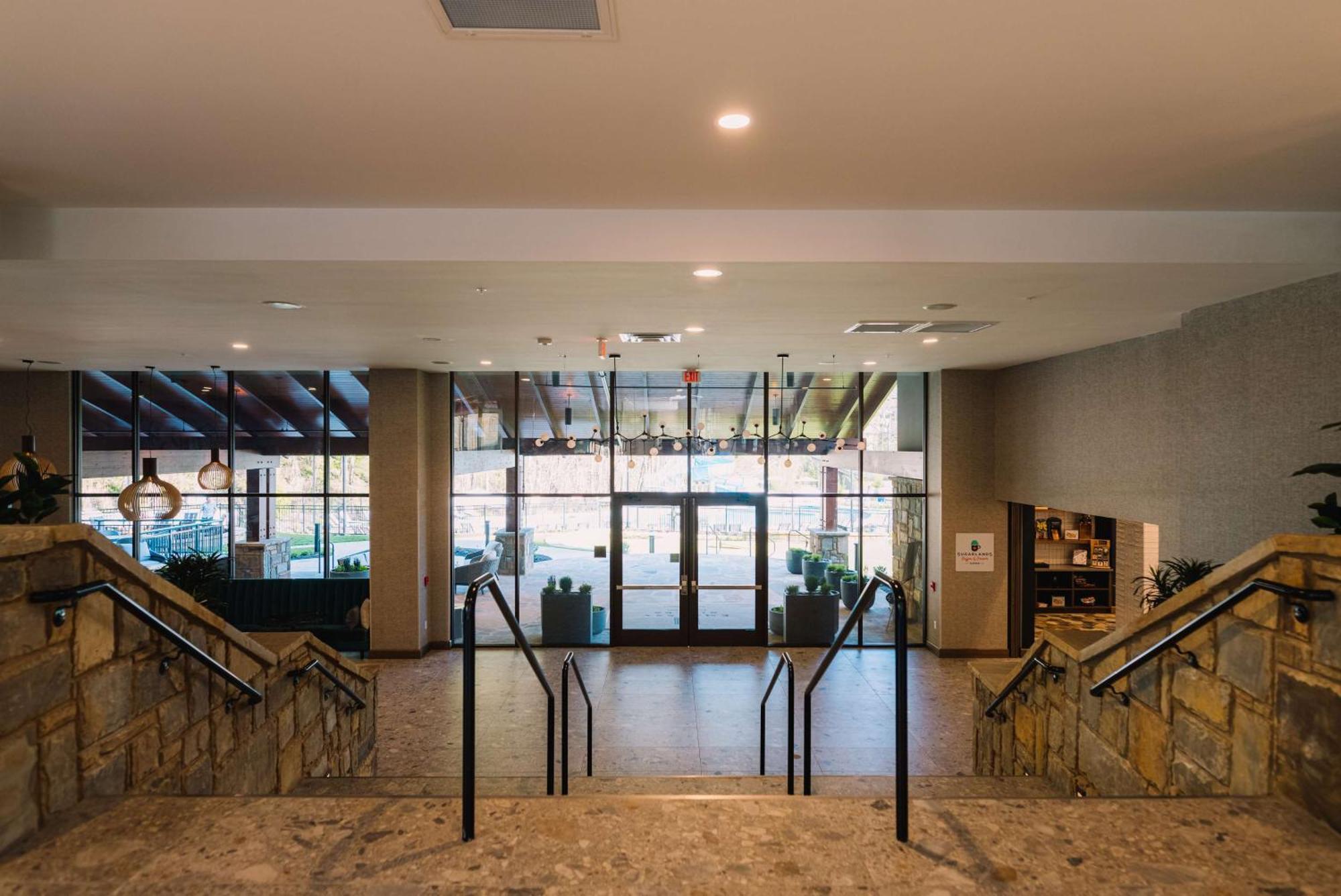 Embassy Suites By Hilton Gatlinburg Resort 外观 照片