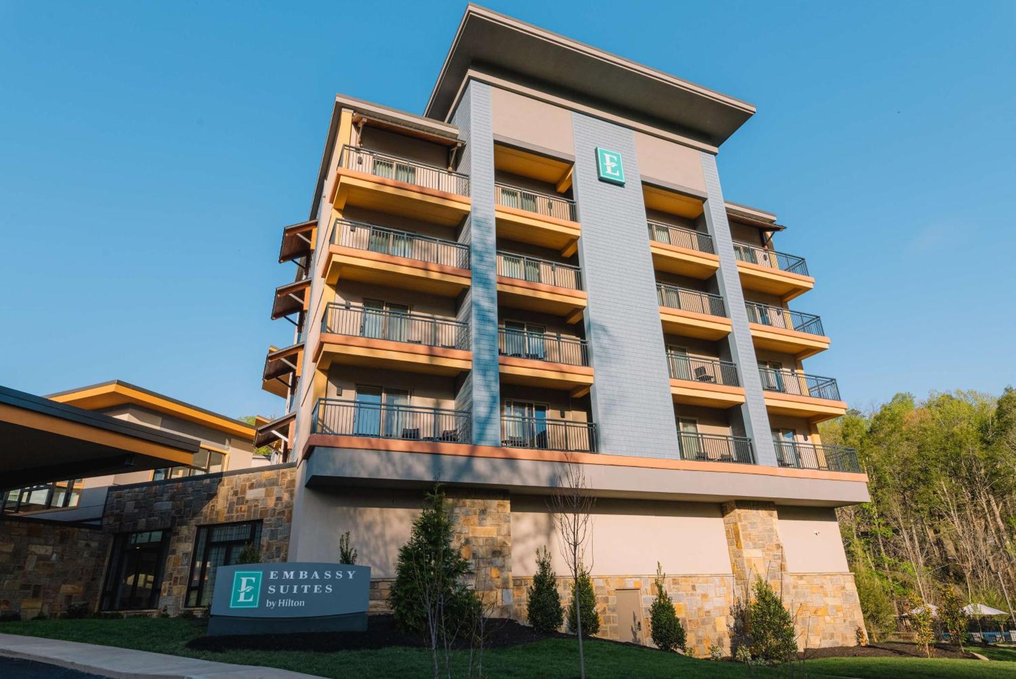 Embassy Suites By Hilton Gatlinburg Resort 外观 照片